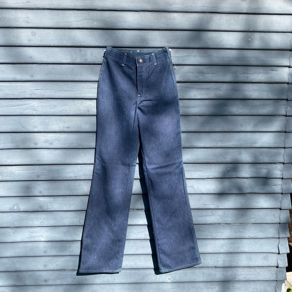 DEADSTOCK LEVIS